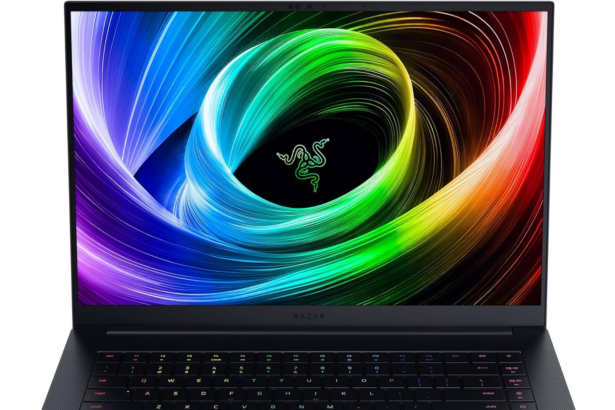 Razer Blade 16 (Hardware) Test 2 Razer Blade 16 2025 Titelbild